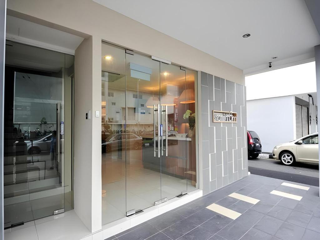 Station Eight Inn Ipoh Exterior photo